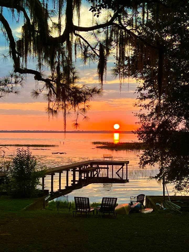 Belleview & Lake Weir neighborhood